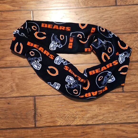 5/$15 NFL Chicago Bears fleece infinity scarf - Picture 2 of 3